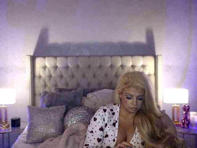 GwenTaylor webcam