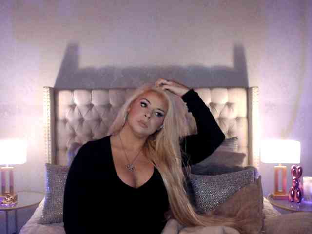 GwenTaylor webcam