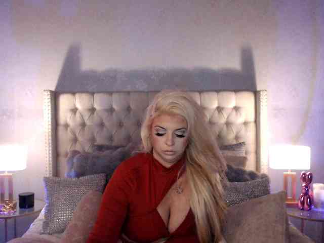GwenTaylor webcam