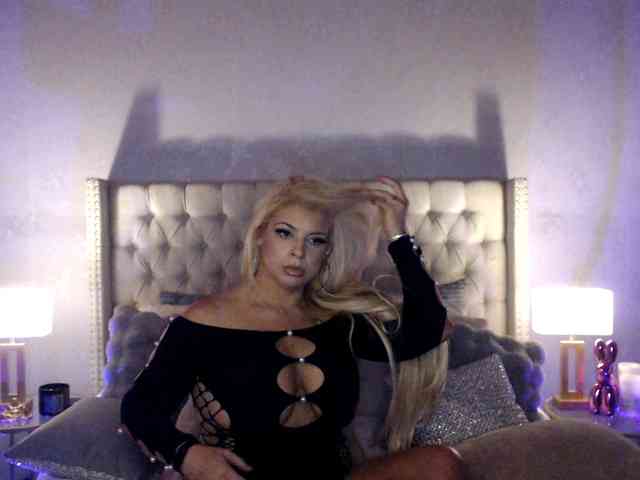 GwenTaylor webcam
