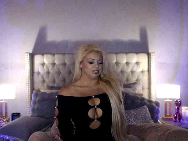 GwenTaylor webcam