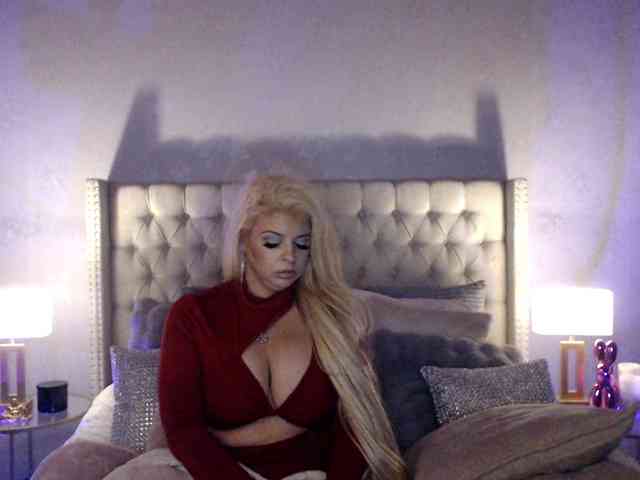 GwenTaylor webcam