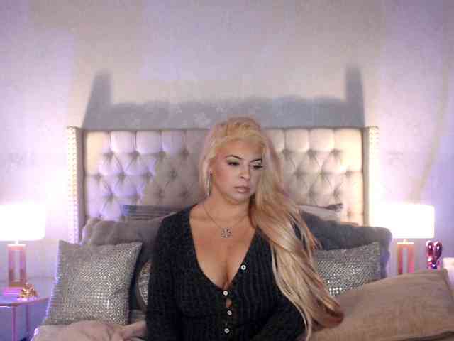 GwenTaylor webcam