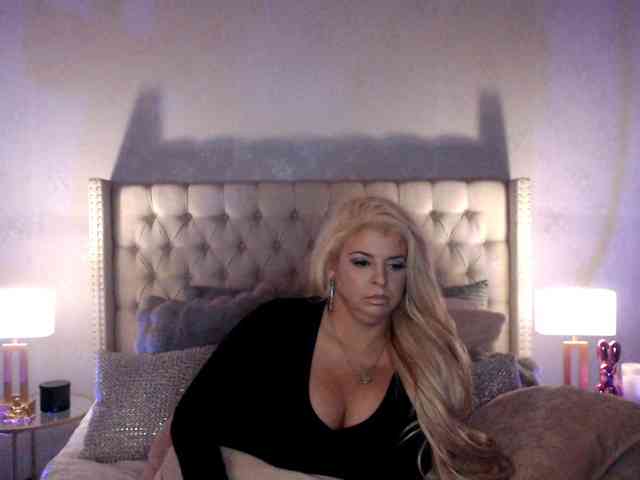 GwenTaylor webcam