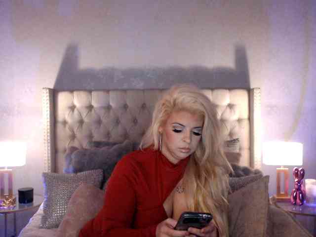 GwenTaylor webcam