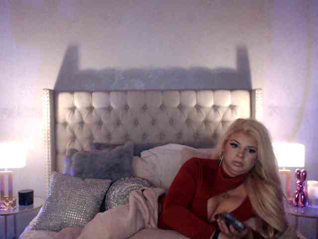GwenTaylor webcam