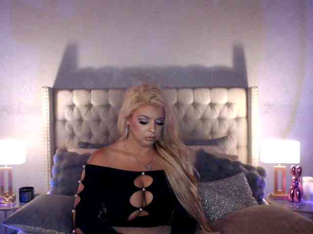 GwenTaylor webcam