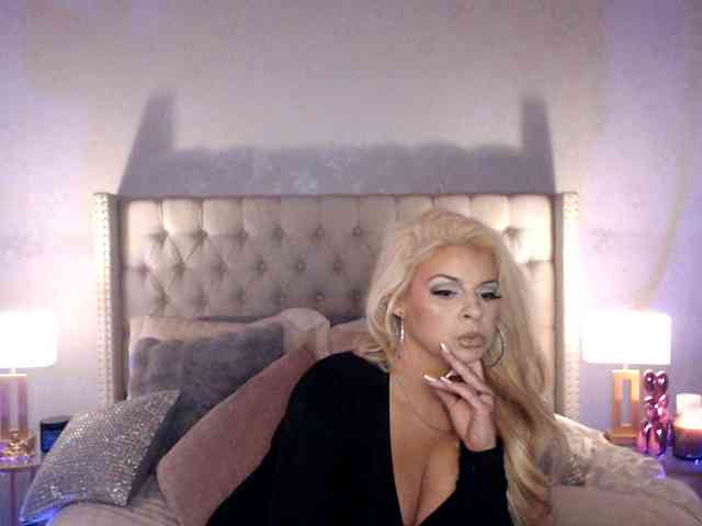 GwenTaylor webcam