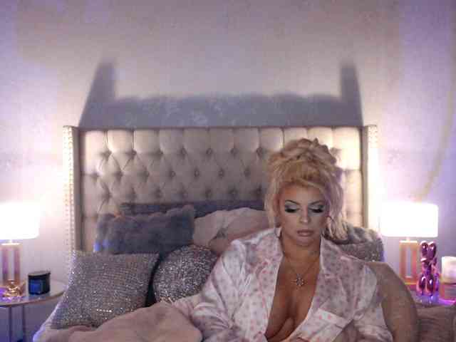 GwenTaylor webcam