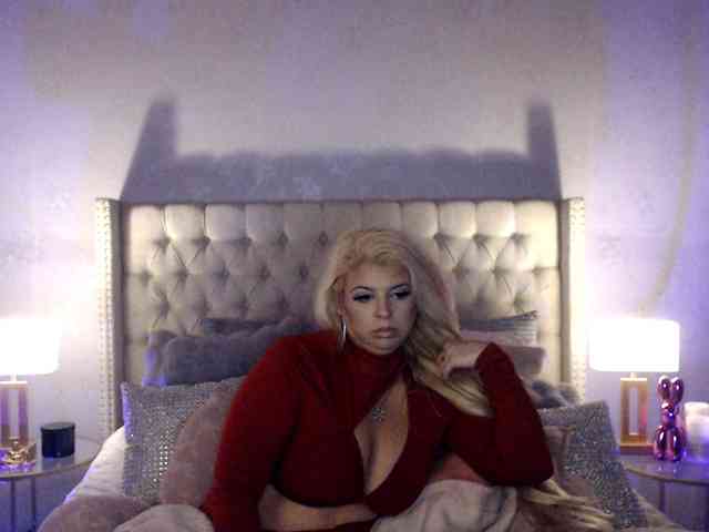 GwenTaylor webcam