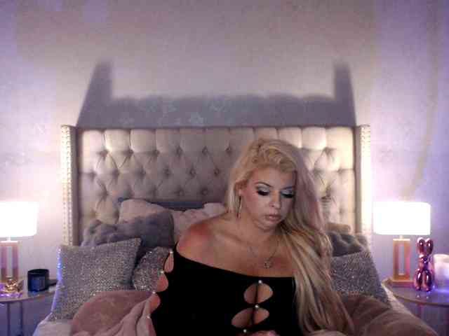 GwenTaylor webcam