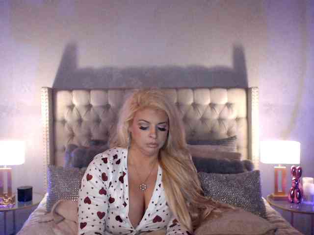 GwenTaylor webcam
