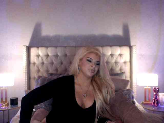 GwenTaylor webcam