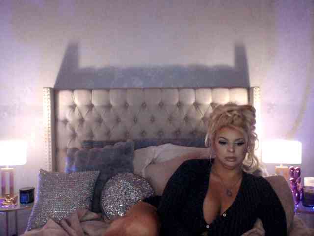 xtinastar Live Webcam on BongaCams