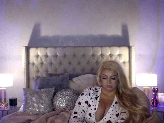 GwenTaylor webcam