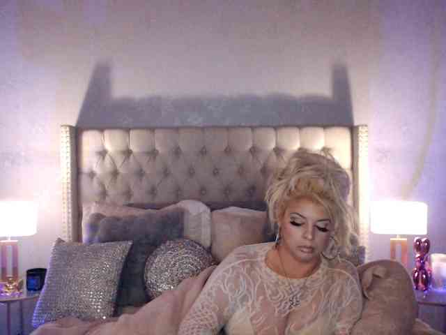 GwenTaylor webcam
