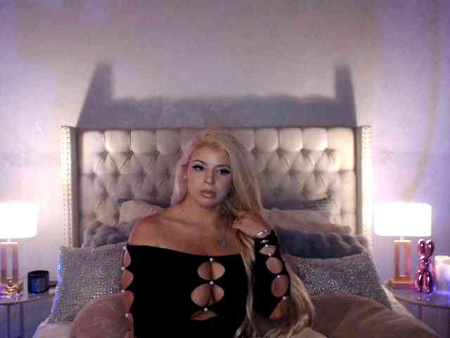 GwenTaylor webcam