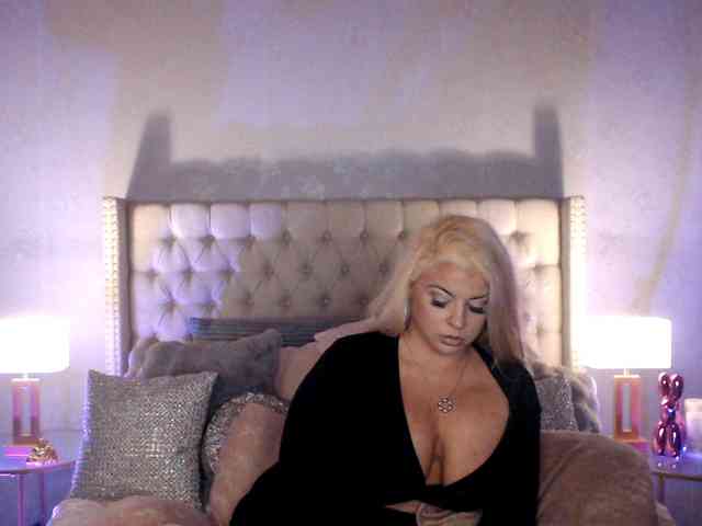 GwenTaylor webcam