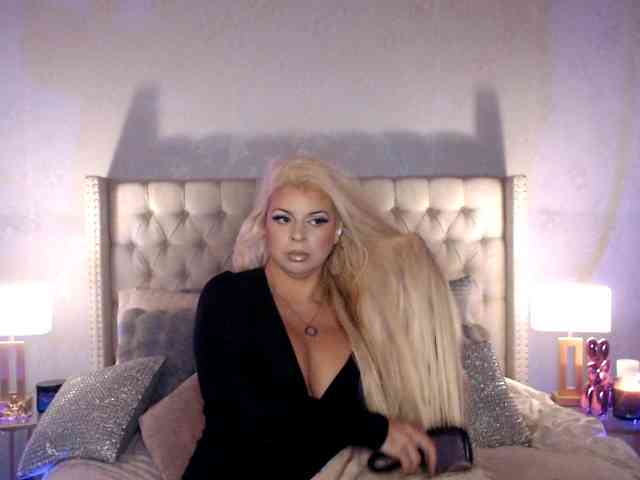 GwenTaylor webcam