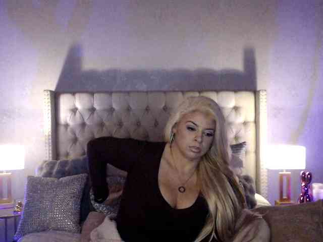 GwenTaylor webcam