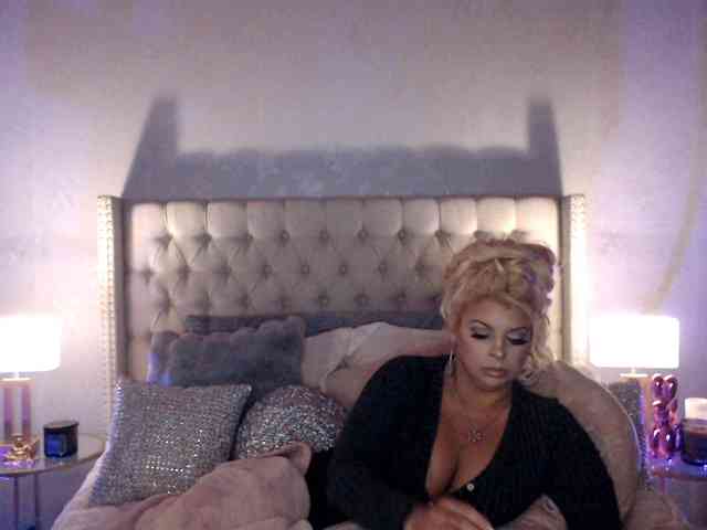 GwenTaylor webcam