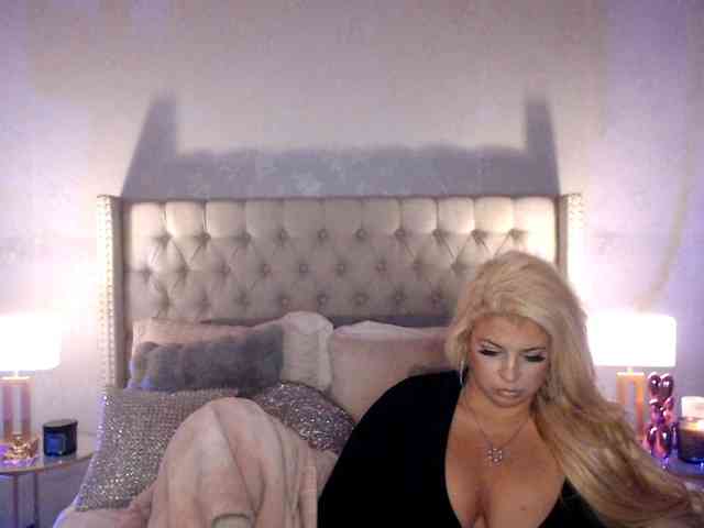 GwenTaylor webcam