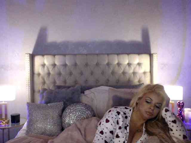 GwenTaylor webcam