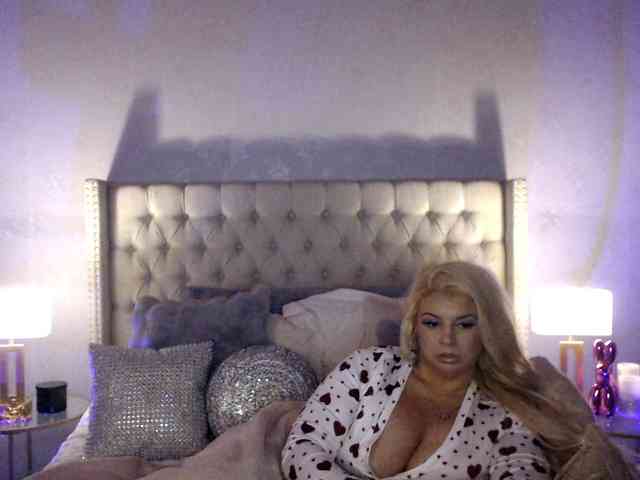 GwenTaylor webcam