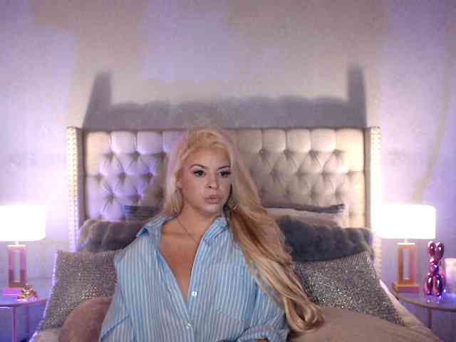 GwenTaylor webcam