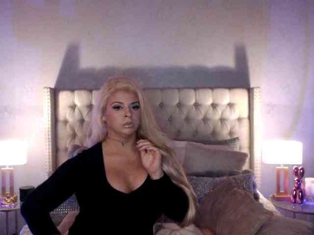 GwenTaylor webcam