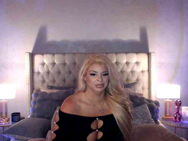 GwenTaylor webcam