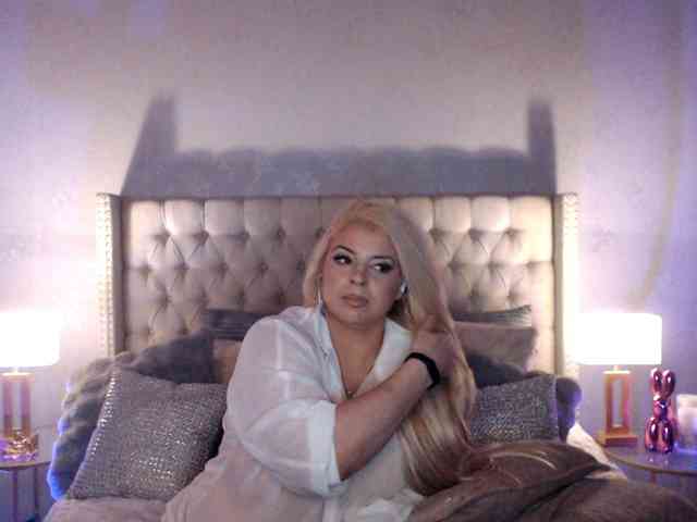 GwenTaylor webcam