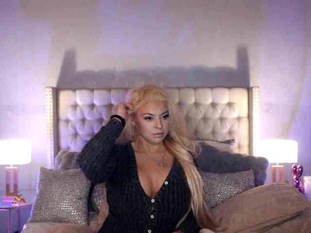 GwenTaylor webcam