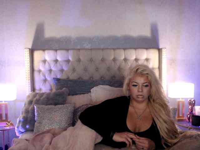 GwenTaylor webcam