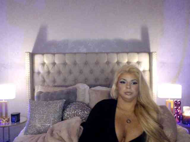 GwenTaylor webcam