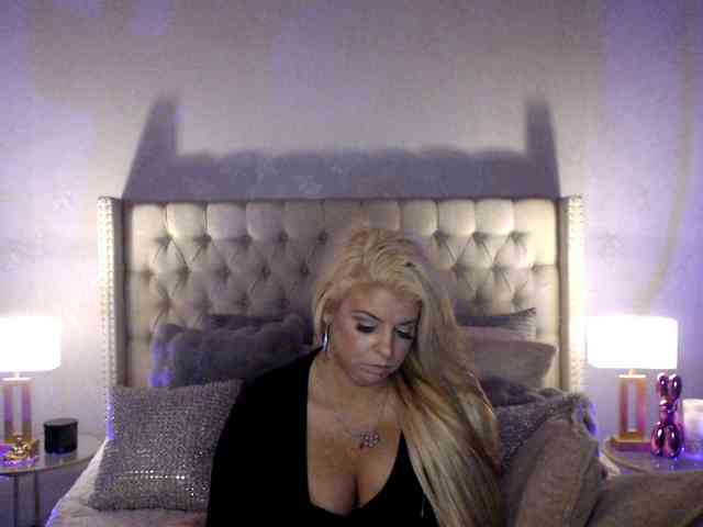 GwenTaylor webcam