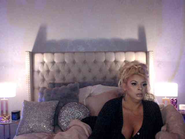 GwenTaylor webcam