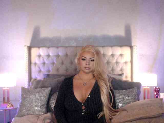 GwenTaylor webcam