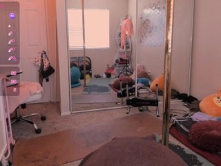 EveeLuna Porn Show