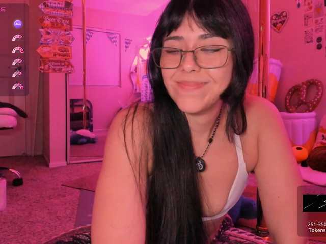 EveeLuna live cam on BongaCams