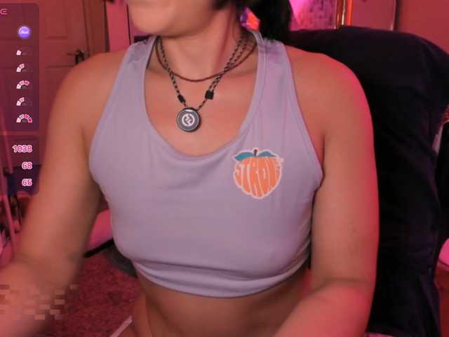 EveeLuna, en directo ahora en BongaCams