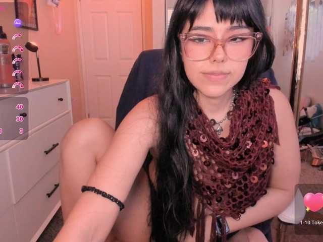 EveeLuna's BongaCams show and profile