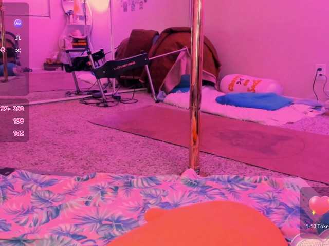 EveeLuna live cam