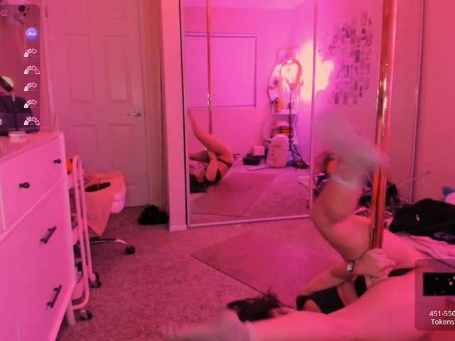 EveeLuna's BongaCams show and profile