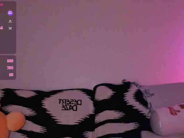 EveeLuna webcam
