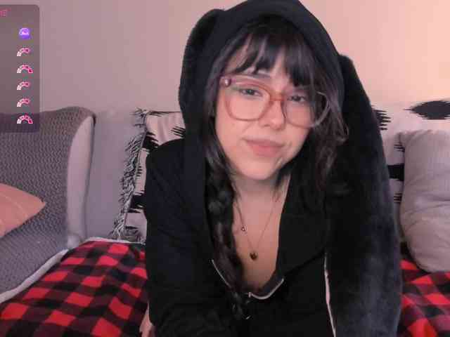 EveeLuna webcam