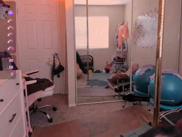 EveeLuna webcam