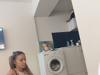 Zvezda_Lola Porn Show