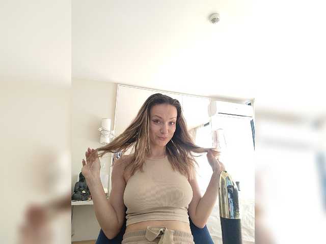 Lola3000 xxx