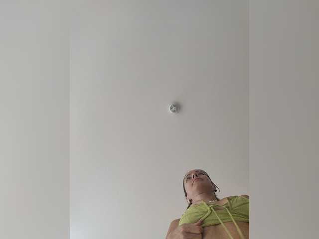 Lola3000 live cam on BongaCams